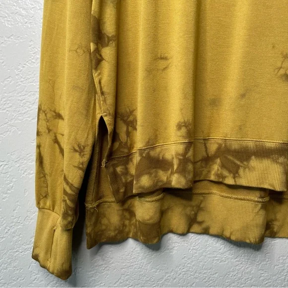 JoyLab Women's Soft Lightweight Sweatshirt Tie Dye Pattern Mustard Yellow - Picture 6 of 12